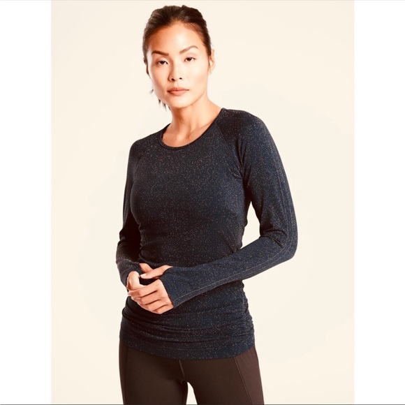 Athleta Tops - Athleta Speedlight Seamless Top in Shine Gray Size L